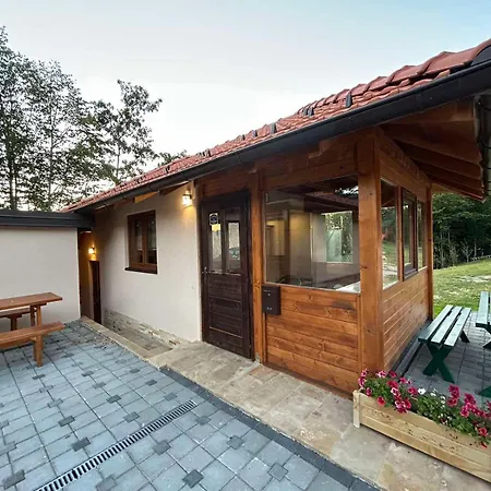 Domacinstvo Maric Apartment *