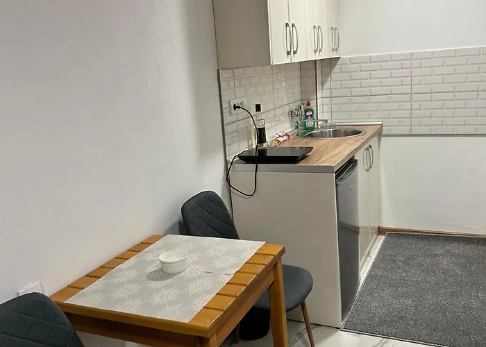 公寓 Domacinstvo Maric